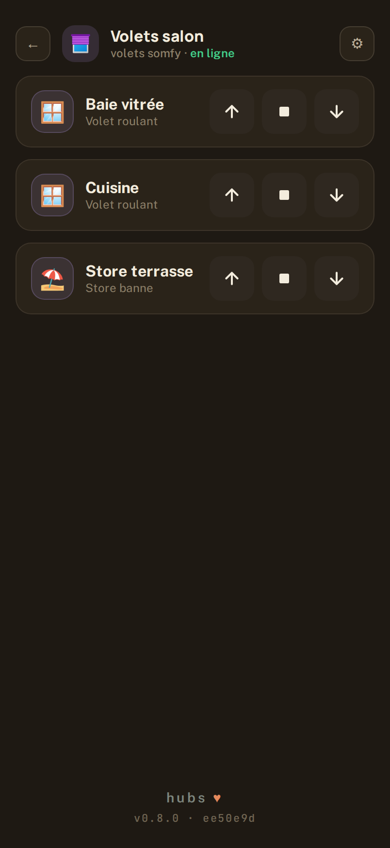 Écran volets de l'application Hubs — thème sombre